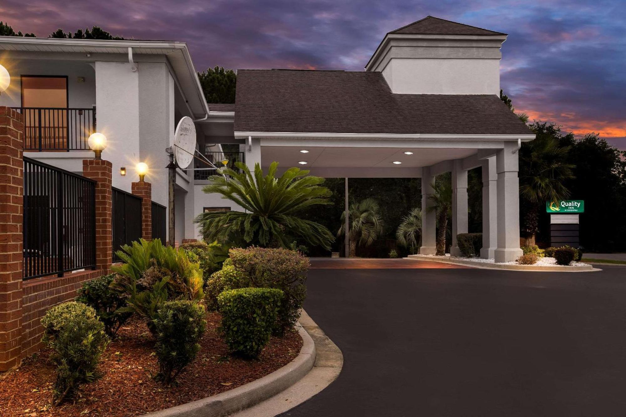 Quality Inn Port Wentworth Savannah North Екстер'єр фото
